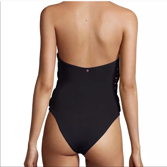 Red Carter Swim Suit ( Black ) Medium🖤 $165.00 - Picture 2 of 5